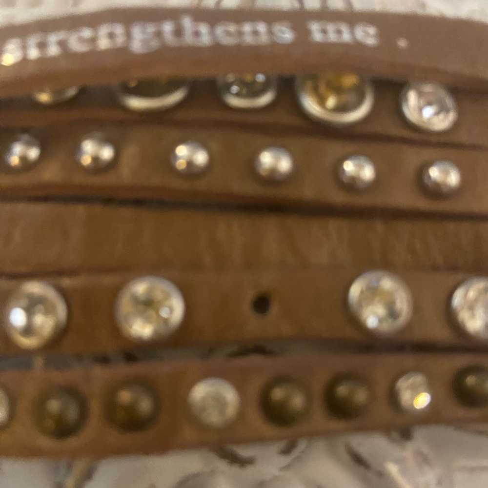 Good Works Leather Bracelet - Picture 5 of 6
